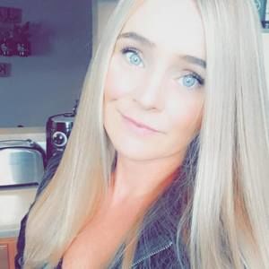 Meet your Posher, Krystal